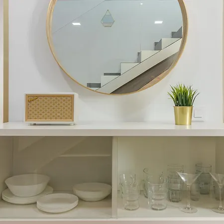 Flatguest Luxury Terrace Loft - Wifi Appartement